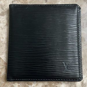 Louis Vuitton Black Epi Leather Porte - Billets Billfold Wallet.